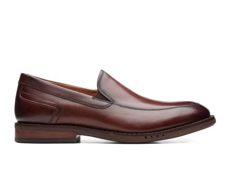 Clarks Un Hugh Step Slip On Loafer (Men) - Brown Leather For Sale