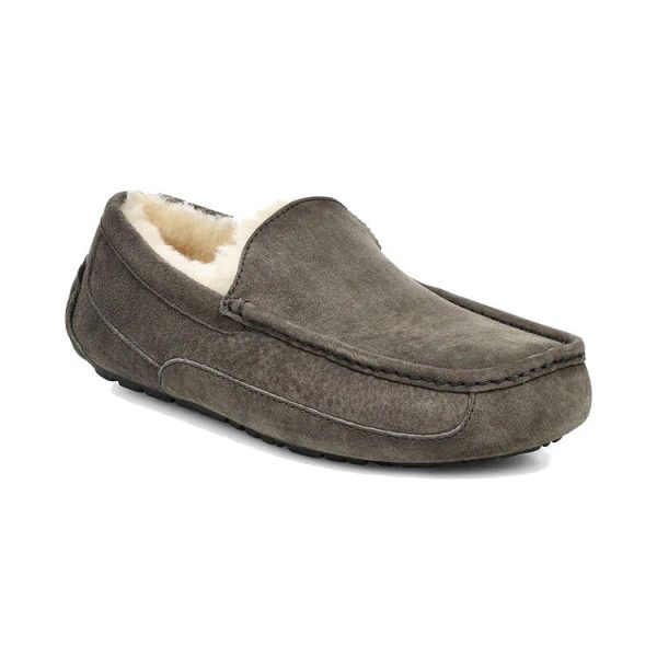 UGG® Men s Ascot Slipper - Charcoal Fashion