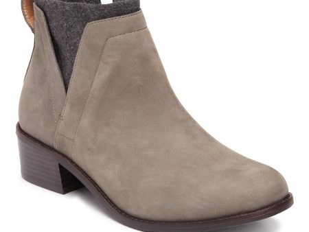 Vionic Joslyn Ankle Boot Supply